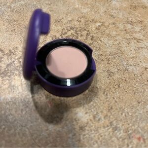 Selena MAC Cosmetics Soft Pink Missing My Baby Selena Eyeshadow